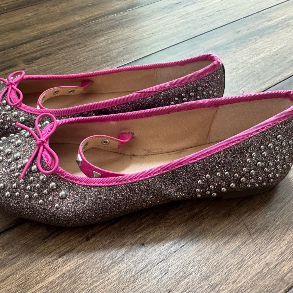NWOT Girls Vince Camuto Studded Glitter Flats